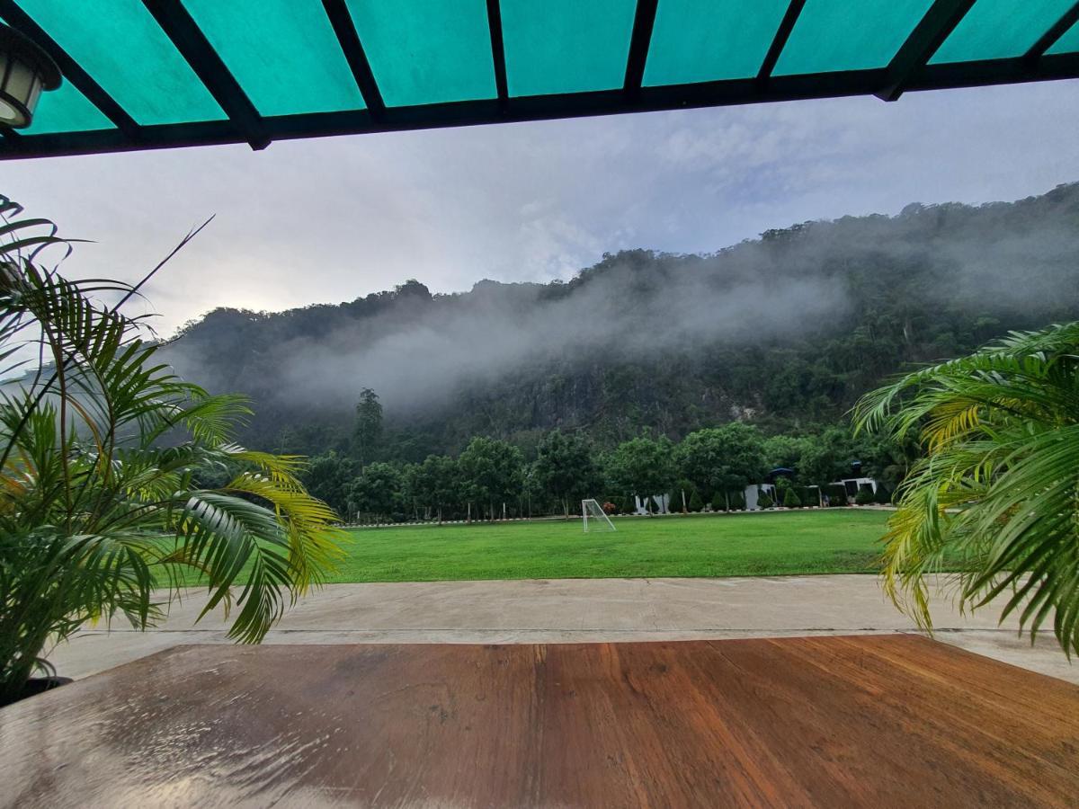 Phuphayot Resort Trang Luaran gambar