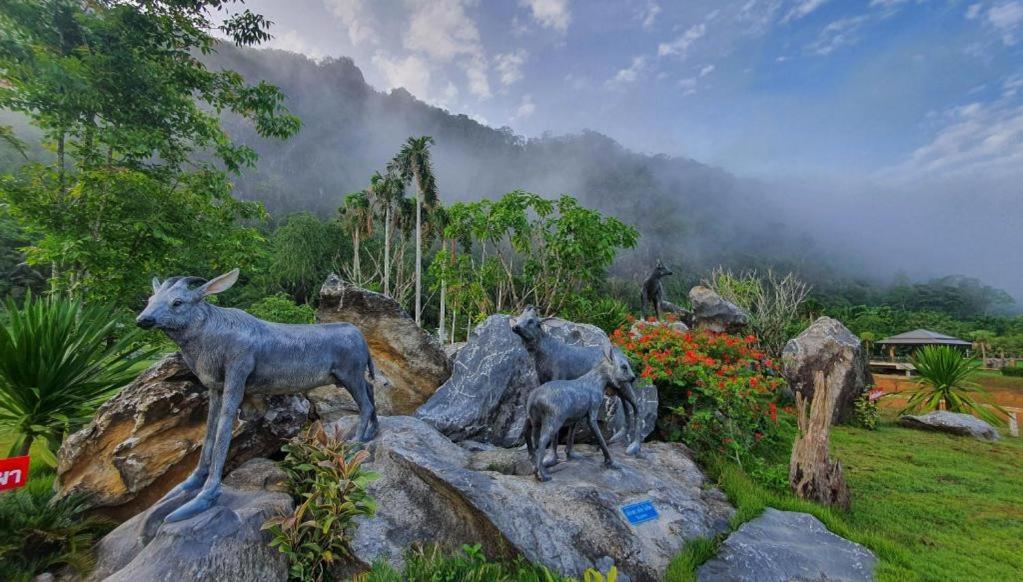 Phuphayot Resort Trang Luaran gambar