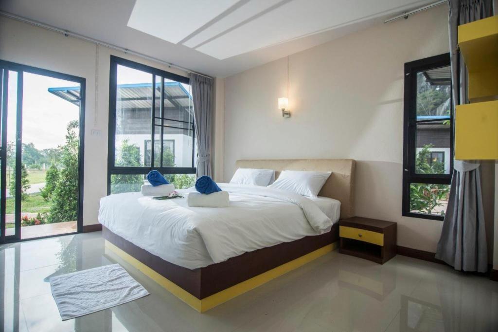 Phuphayot Resort Trang Luaran gambar