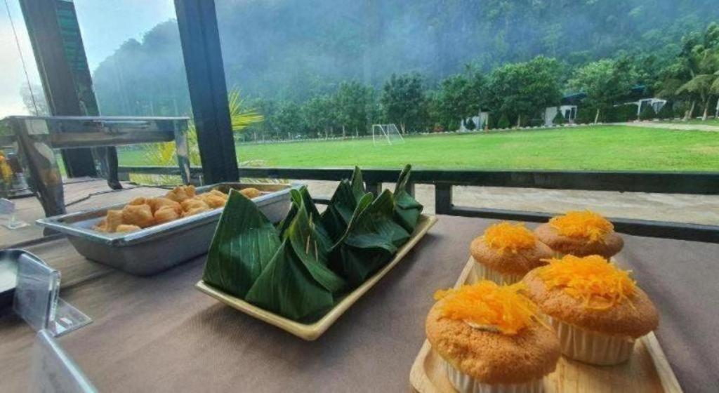 Phuphayot Resort Trang Luaran gambar
