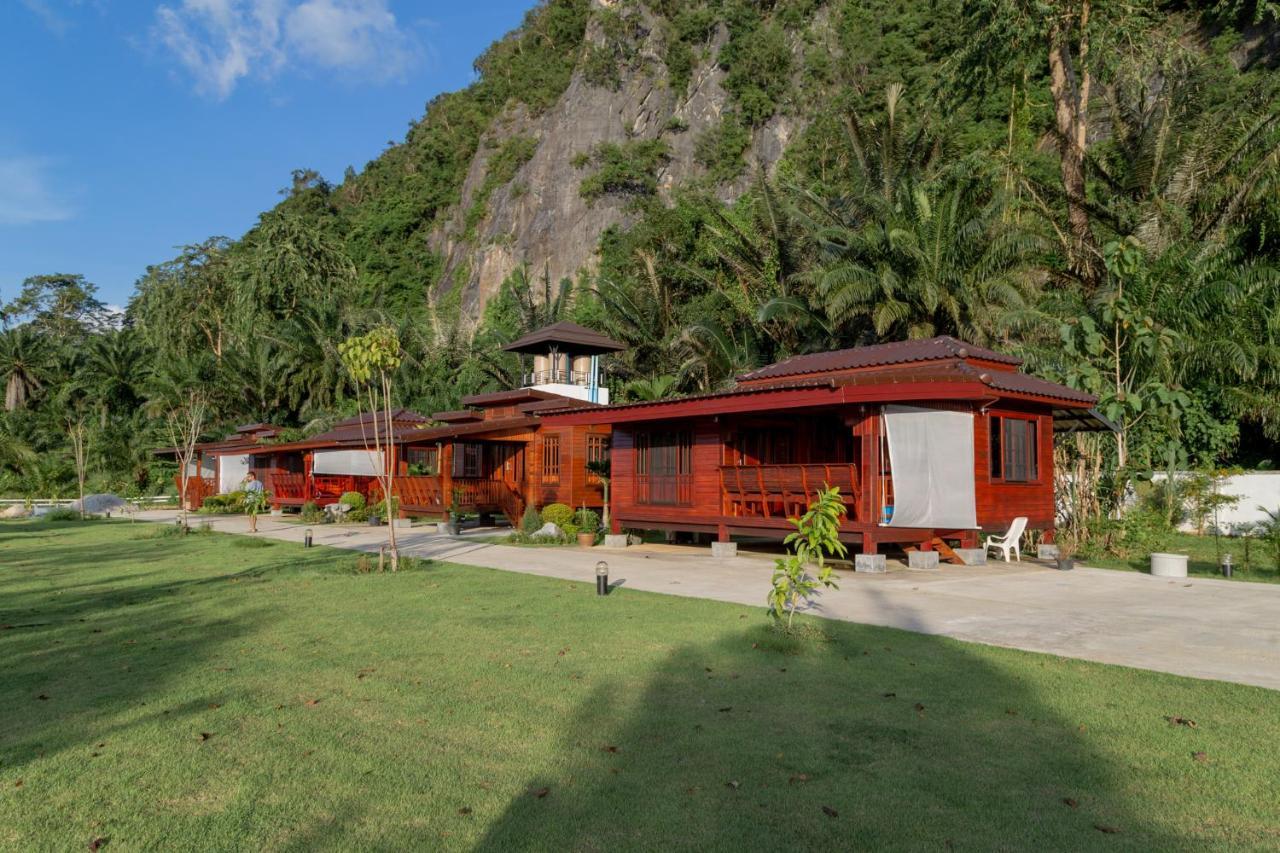 Phuphayot Resort Trang Luaran gambar